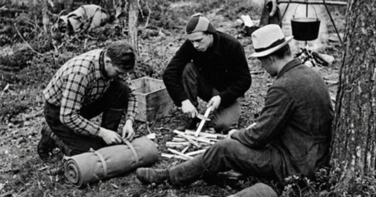 Lapáttal mentek az erdőbe, hogy vécét ássanak a csapatnak: a geológusok felfedezése után a Szovjetunió másképp tekintett az Urál-hegységre