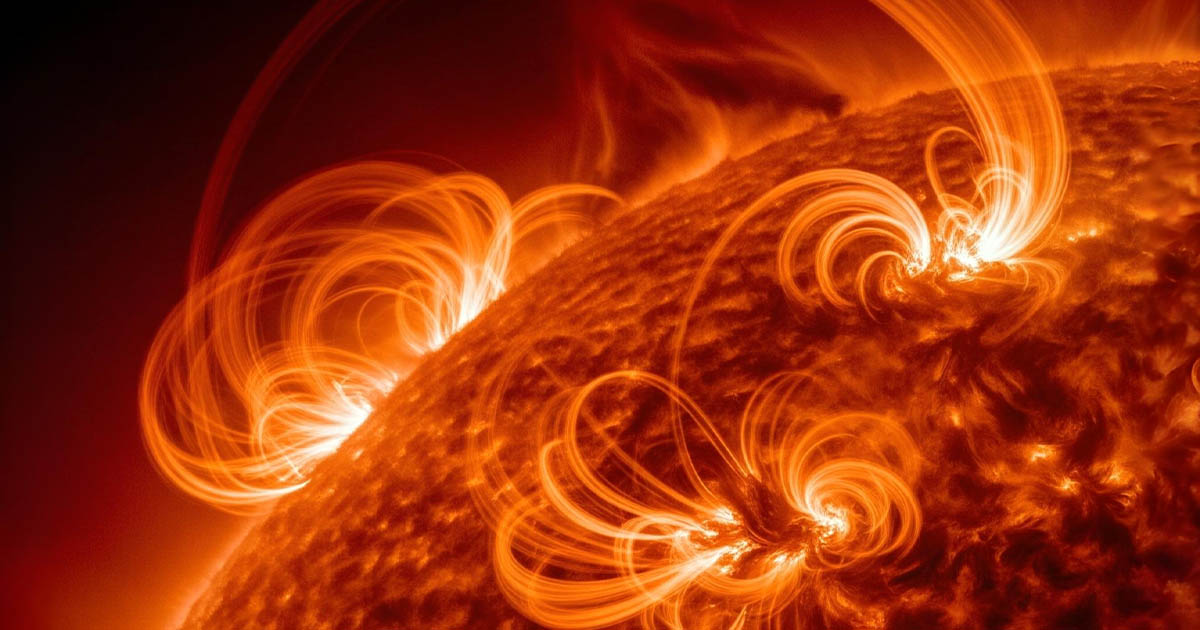 Hogyan létezhet a Nap több milliárd évig, ha másodpercenként 600 millió tonna hidrogént éget el?