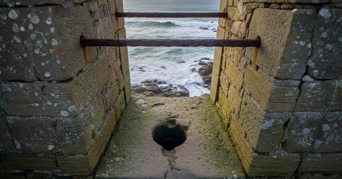 Hogyan működött egy vécé egy középkori várban? Mérnöki munka víz és szivattyúk nélkül