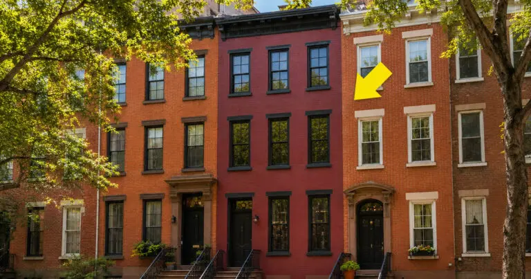 Rejtett Titkok: Hamis New York-i Épületek Rejtélye