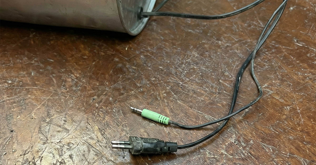 Egy fizikus barátom megmutatta, hogyan lehet móresre tanítani a zajos és durva szomszédokat, akik nem értik a kedves szavakat