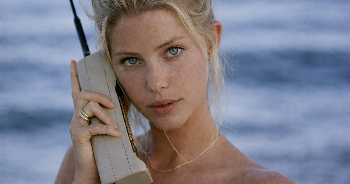 Ki találta fel valójában a mobiltelefont, és milyen volt?