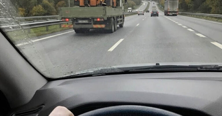 Hogyan hagyom, hogy a motorom „lélegezzen” az autópályán, így energikusabbá válik, és mindenkinek ezt tanácsolom