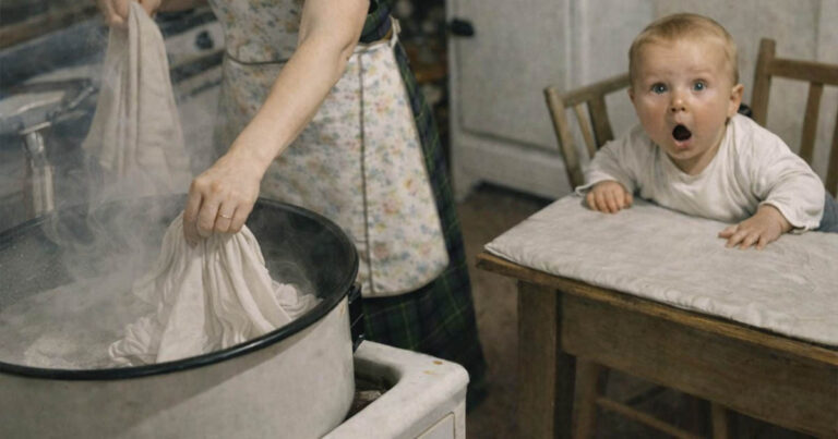 Miért főzték ki a ruhákat régen – és miért tartották ezt kötelezőnek?