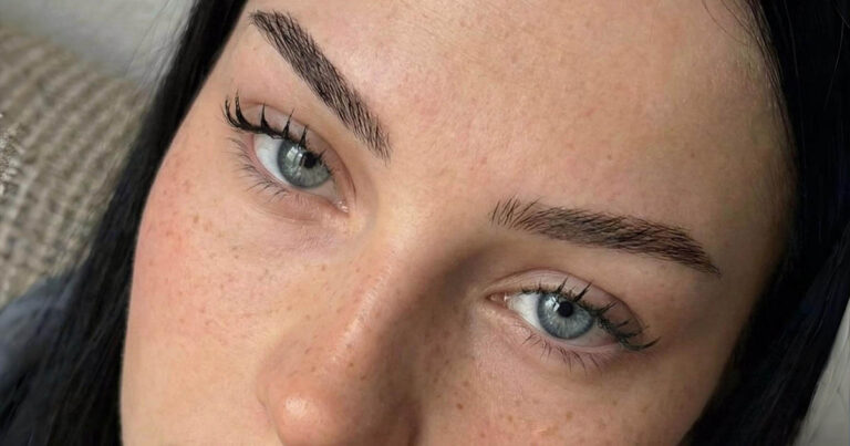 Szemöldök 2026: 5 természetesnek tűnő forma, amely nem igényel folyamatos korrekciót