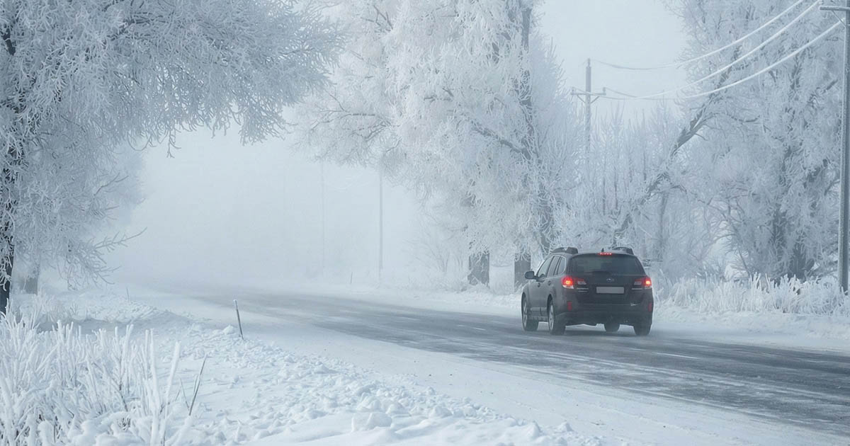 Miért nem mossák az autójukat a tapasztalt sofőrök télen: a „három hőmérséklet” szabálya
