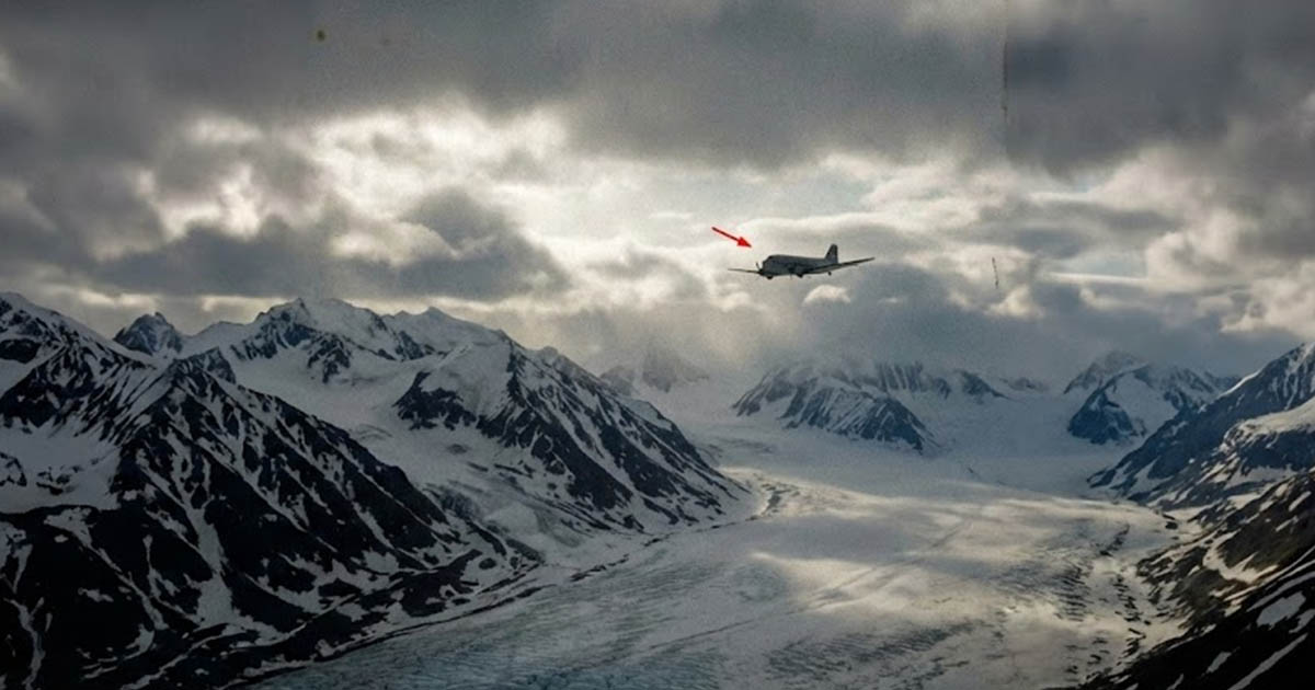 Miért tilos az Antarktisz felett repülni?