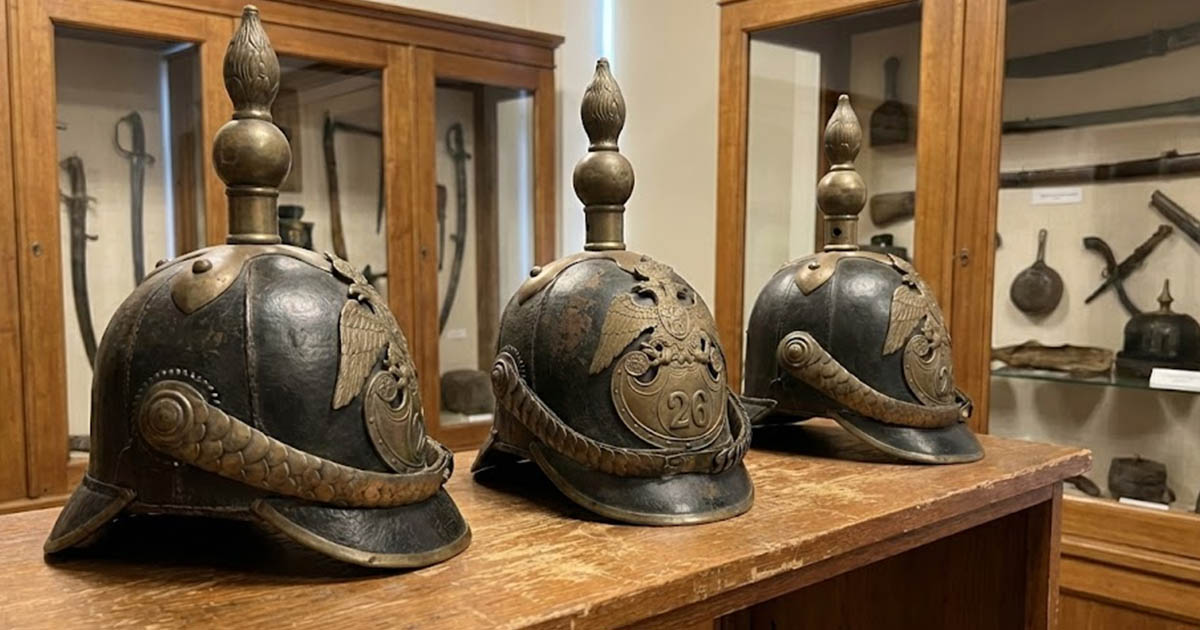 Miért volt „tüske” a német sisakokon?