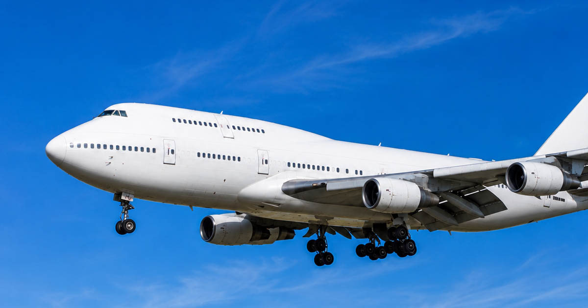 Miért van púp a Boeing 747-es repülőgépen? Hogyan jelent meg és mi a funkciója?