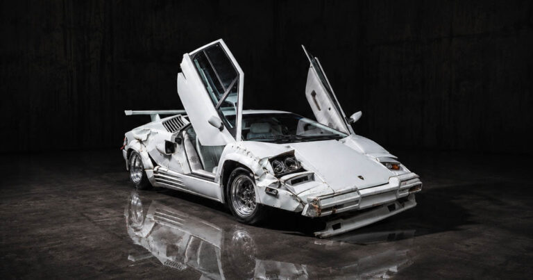 Roncs Lamborghini a Wall Street farkasából: Tényleg többet ér?